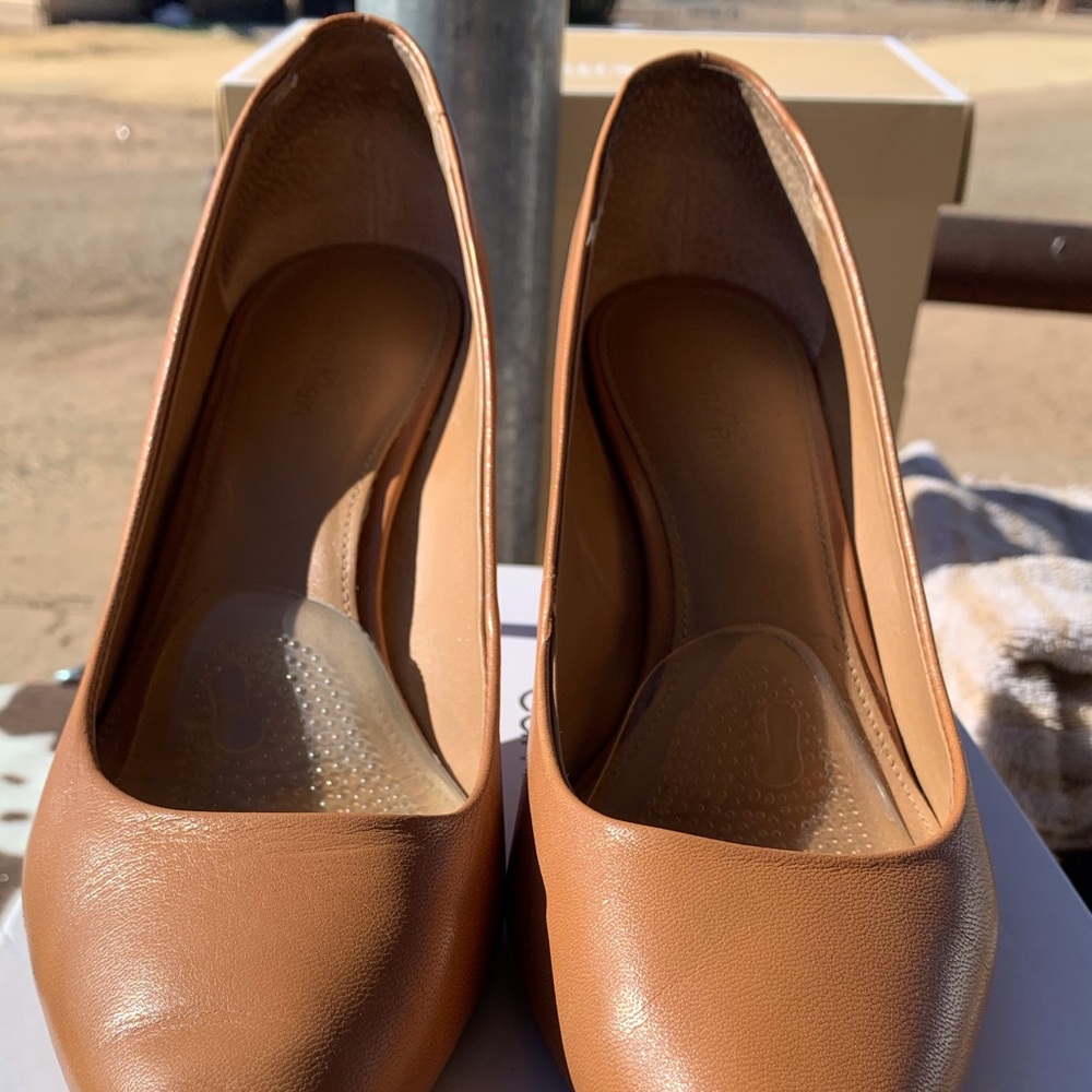 Micheal Kors Heels